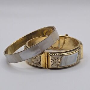 Vintage Bangle Bracelet Set Womens Gold Tone Mother‎ of Pearl Inlay Boho